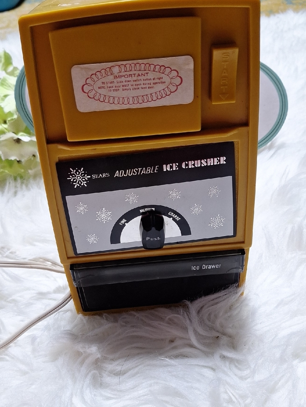 Sears Antique Yellow Adjustable Ice Crusher